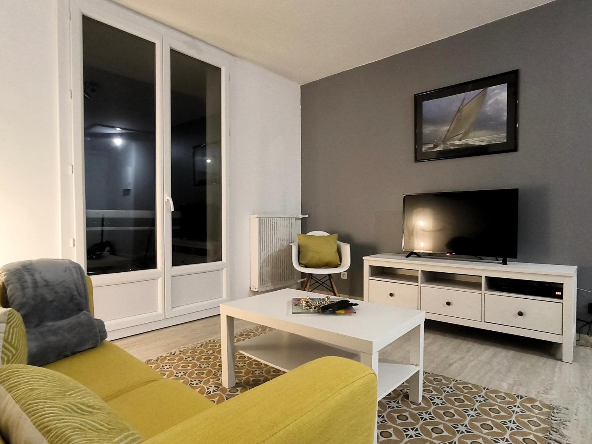 Apartmán Joli T2 Lumineux Avec Balcon Et Wifi - Proche Cv Aix-en-Provence Exteriér fotografie